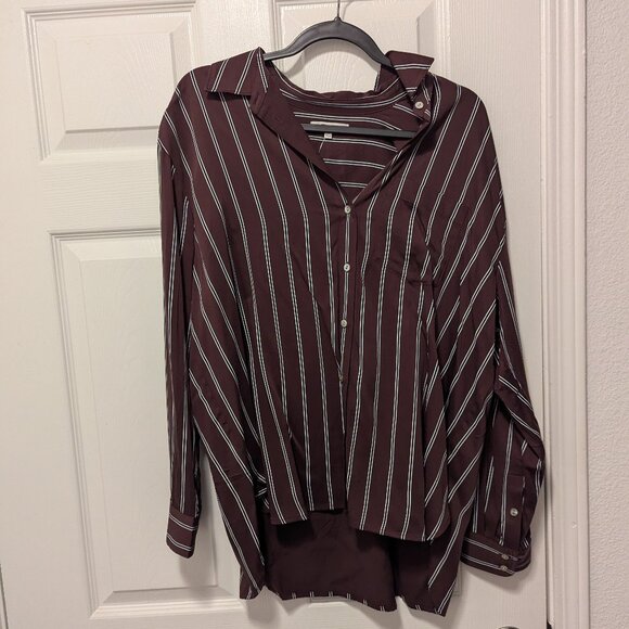 Madewell Oversize Satin Boyfriend Button-Up Shirt - Picture 3 of 9